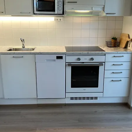 Helsinki Airport Apartment *